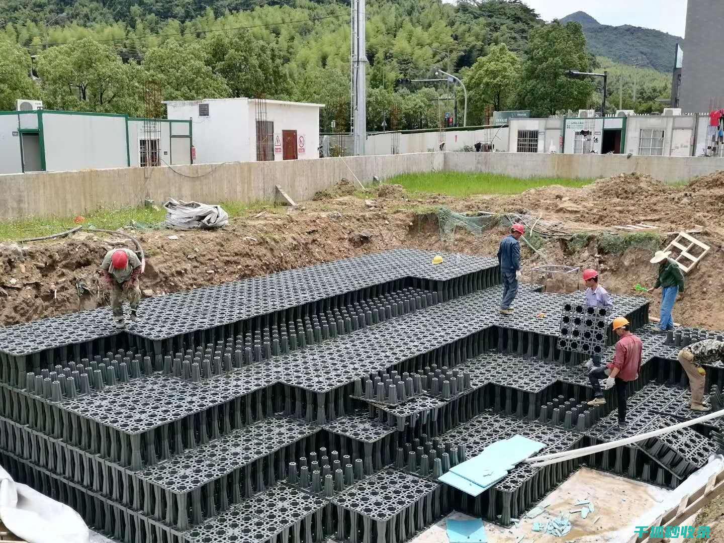 雨水收集系统：实现水资源循环利用的关键步骤 (雨水收集系统设备厂家)