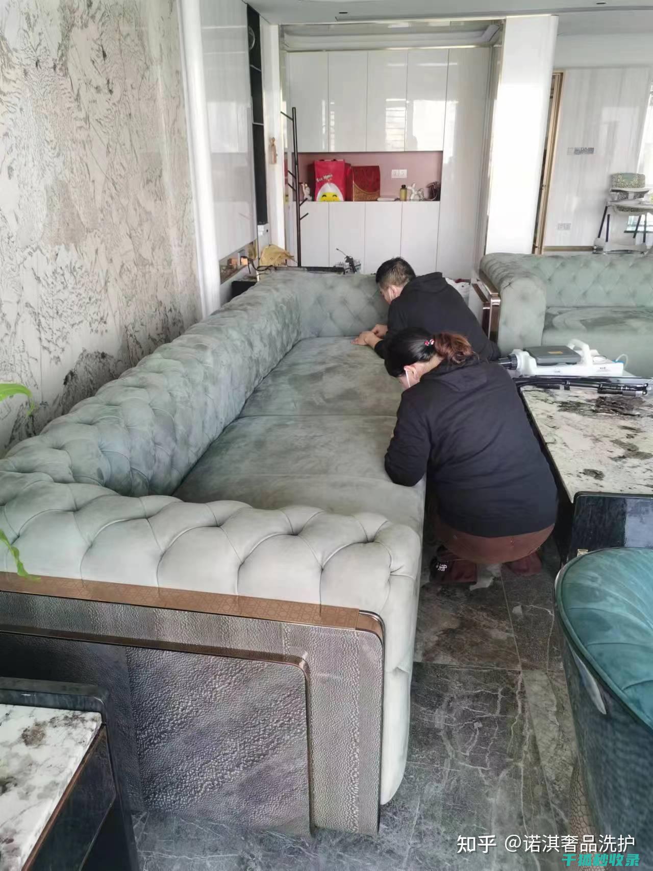 布艺沙发清洗后的防磨损处理，保持光滑 (布艺沙发清洗服务)